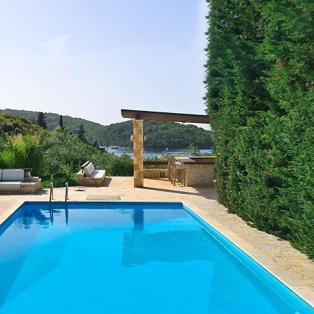 Saz Villas Sívota エクステリア 写真