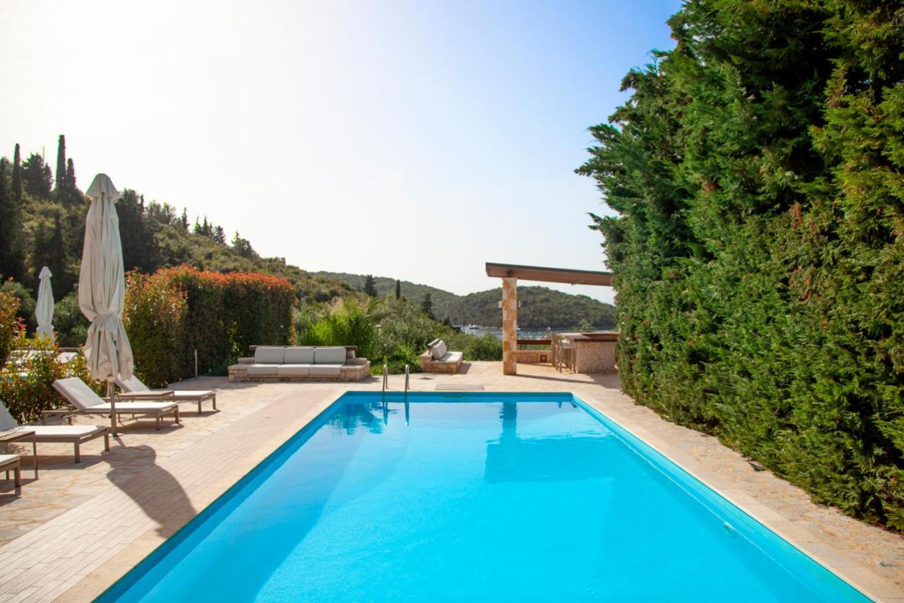 Saz Villas Sívota エクステリア 写真