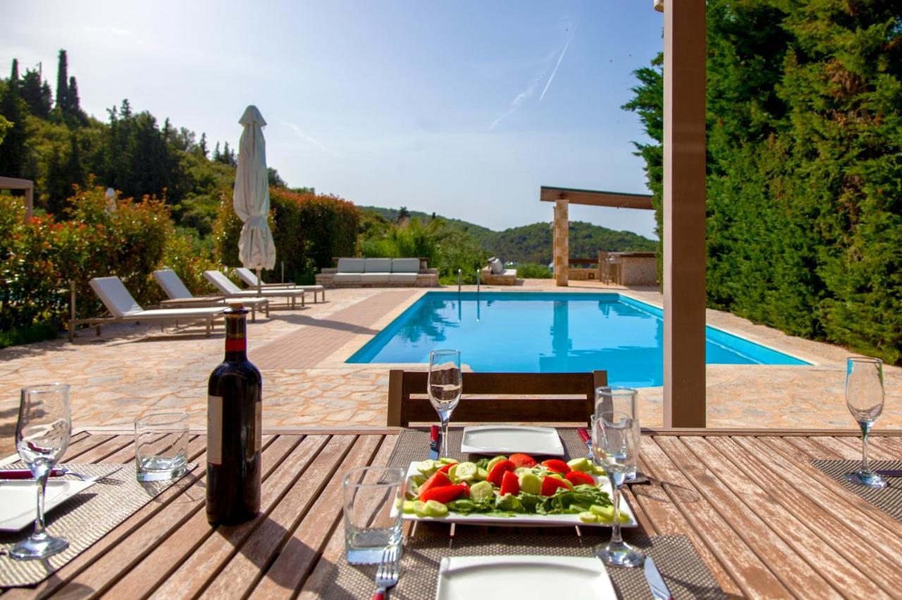 Saz Villas Sívota エクステリア 写真